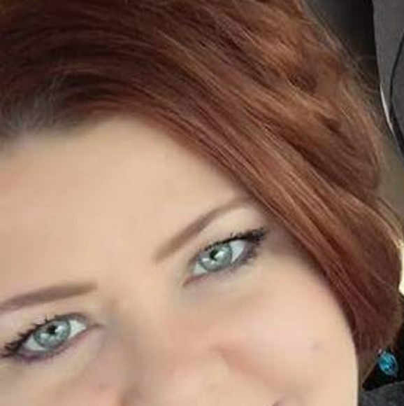 Meet your Posher, Ginger - Picture 2 of 2